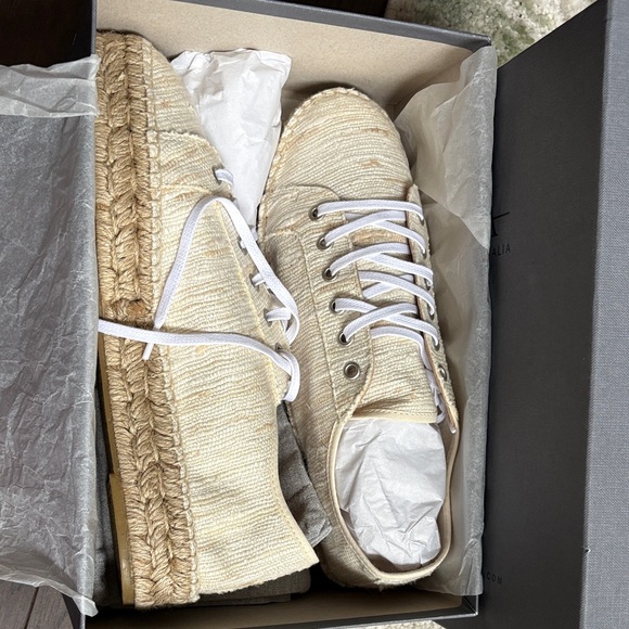 Aquatalia Shoes - NEW Aquatalia Flyn Multi Tone Beige Canvas Espadrille Sneakers Sleep Bag s11/41